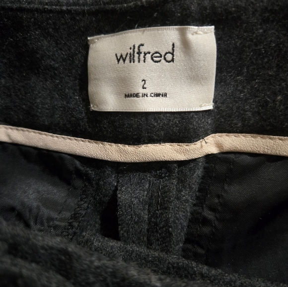 Aritzia Wilfred Gia Pants. Heather Dark Grey. 68%wool. 5% Cashmere. Size 2 - Picture 4 of 7